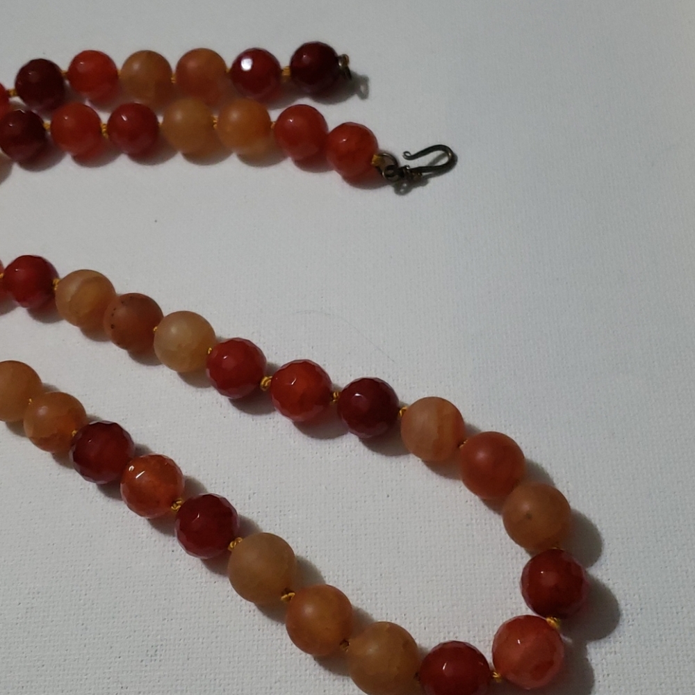 Necklace - Picture 2 of 3